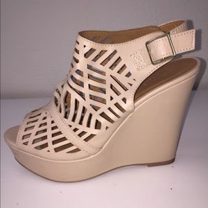 Size 7.5 Beige Wedges